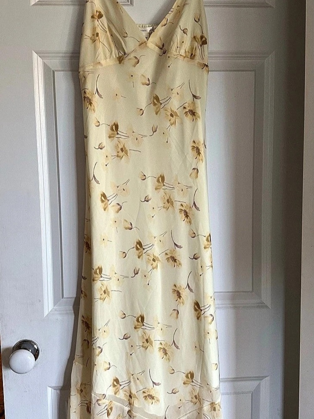 Altar'd State Floral Maxi Dress in Cream & Yellow Size Large Like New